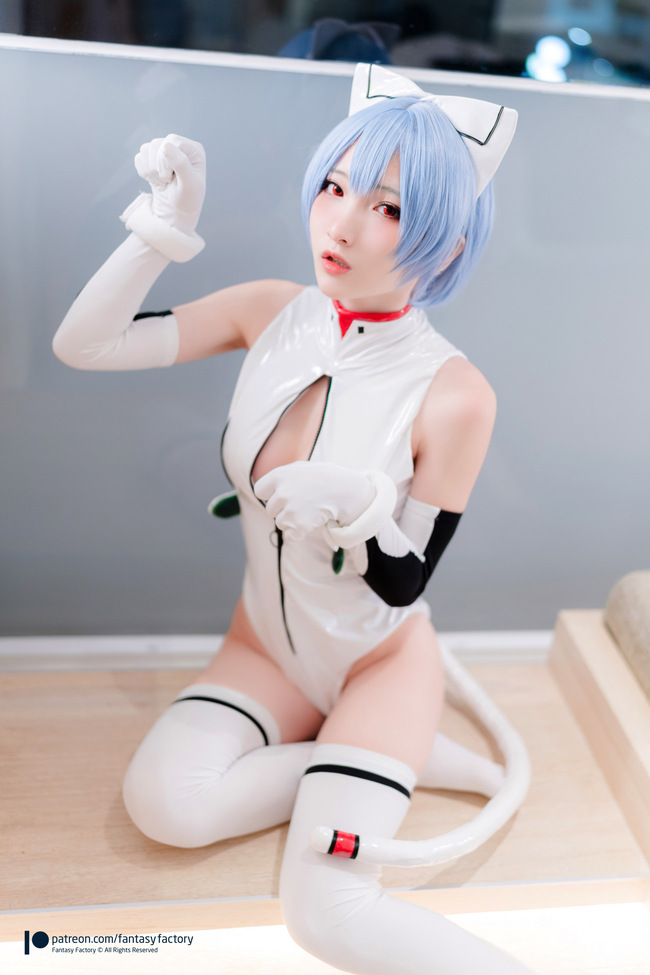 Fantasy-Factory-Ayanami-Rei-020.jpg